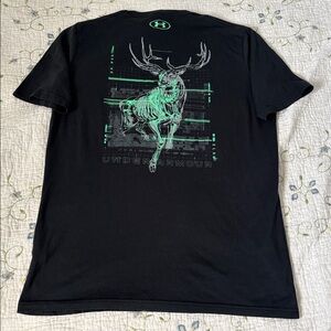Under Armour Men’s WhiteTail Skullmatic T-Shirt Size Medium